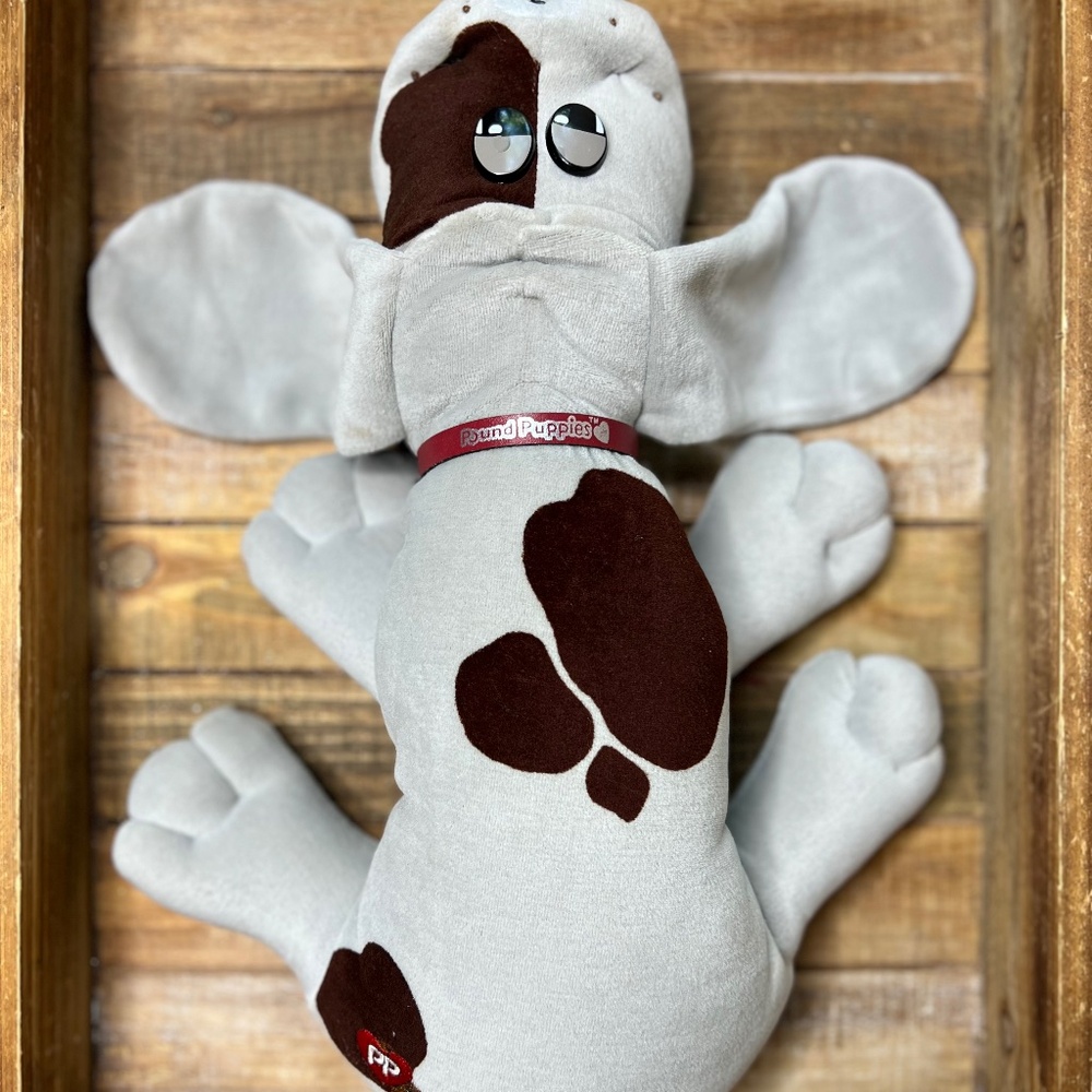 POUND PUPPY - 18inches long from 1985